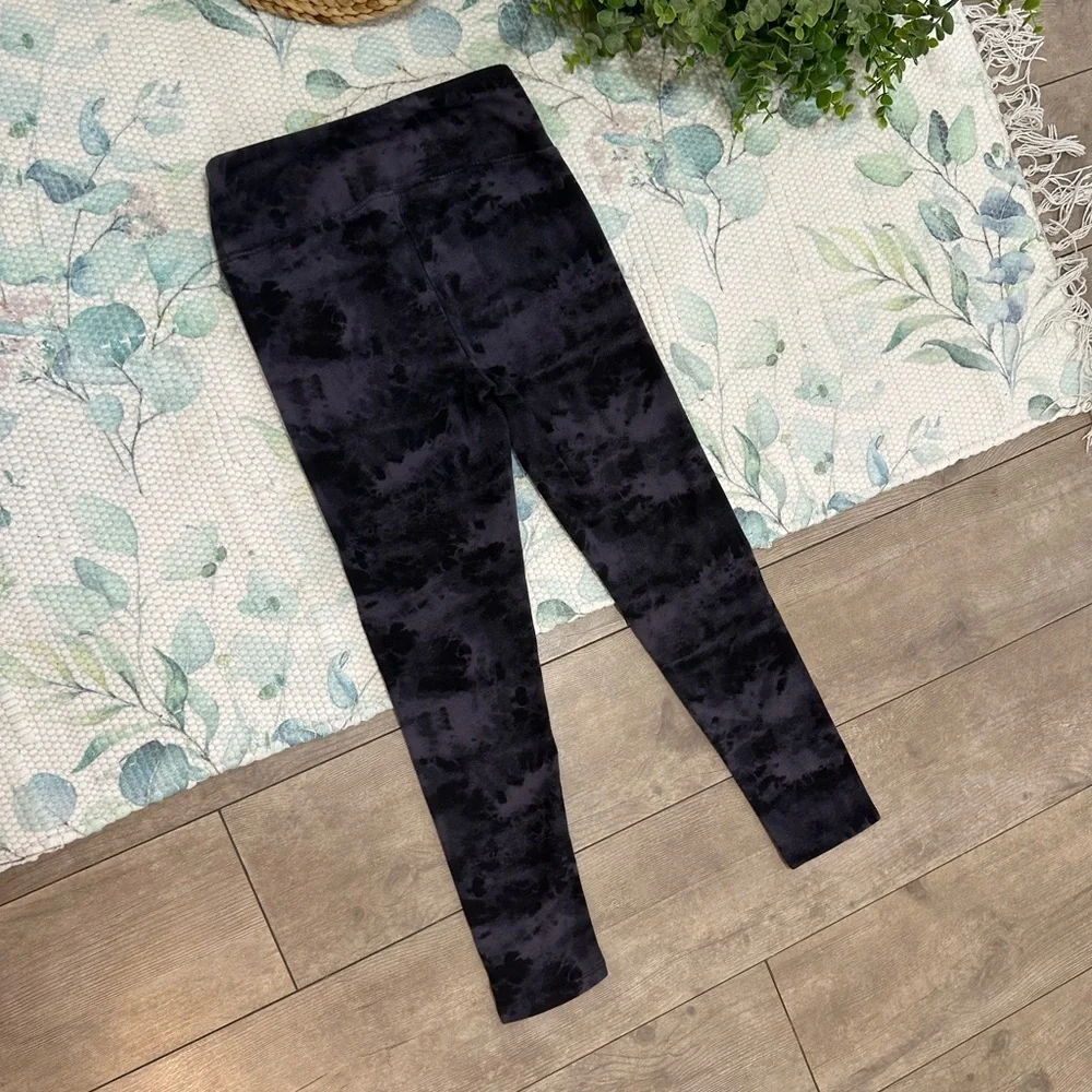 SO Girls Black Gray Tie-Dye Athletic Athleisure Leggings Size Medium